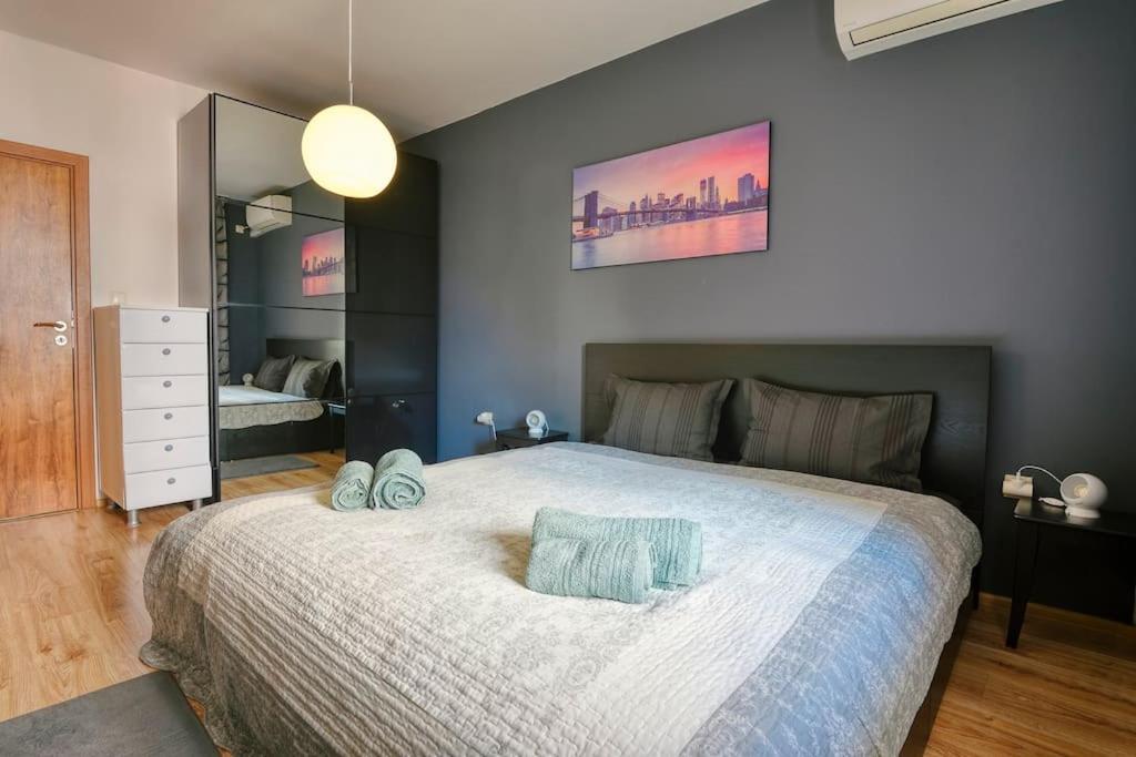 Comfort In Center Varna Exterior foto